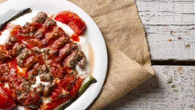 مواد لازم و طرز تهیه اسکندر کباب غذای خوشمزه و مخصوص کشور ترکیه طرز تهیه اسکندر کباب