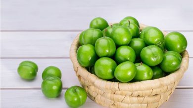 عوارض مصرف بیش از اندازه گوجه سبز برای سلامت انسان عوارض گوجه سبز
