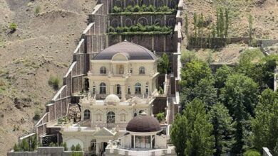 نظرات مردم در مورد عمارت اشرافی مضحک در اطراف تهران ویلای مسخره در اطراف تهران