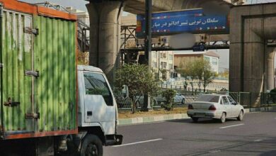 چند بیلبورد جنجالی در خیابان ها که مربوط به تبلیغ یک سریال است، مورد توجه قرار گرفت تصاویری از چند بیلبورد جنجالی