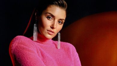عکس جذاب هانده ارچل در کنار نامزدش در سال جدید میلادی هانده ارچل