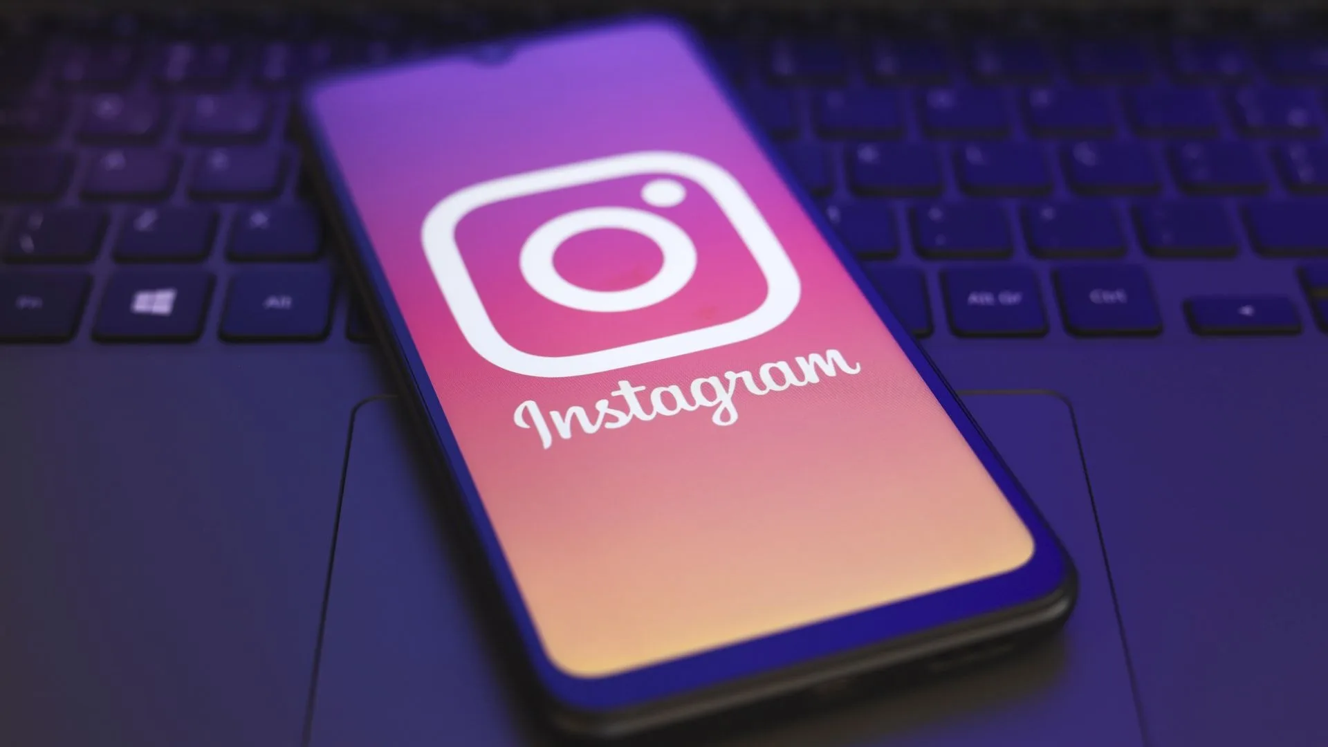 تشخیص بلاک بودن در اینستاگرام تشخیص بلاک بودن در اینستاگرام
